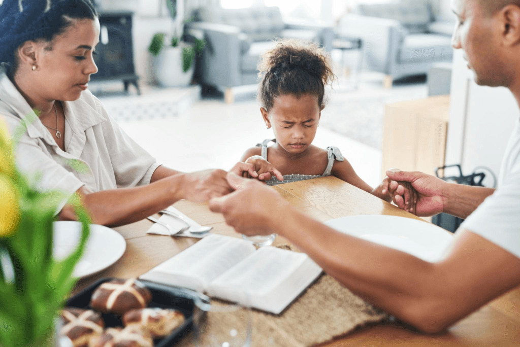how to teach the bible to your child at home